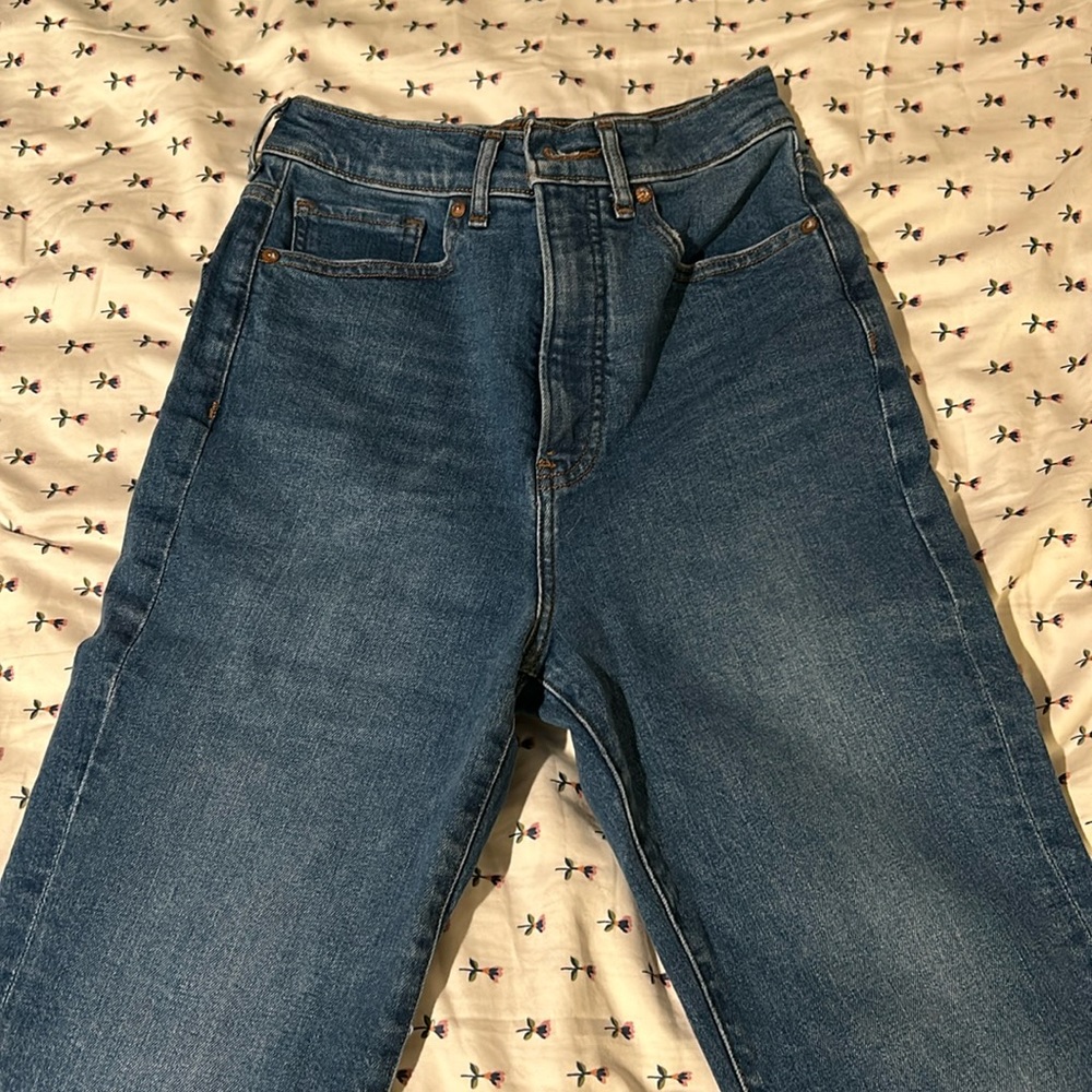 Express mid wash high waisted ankle length jeans